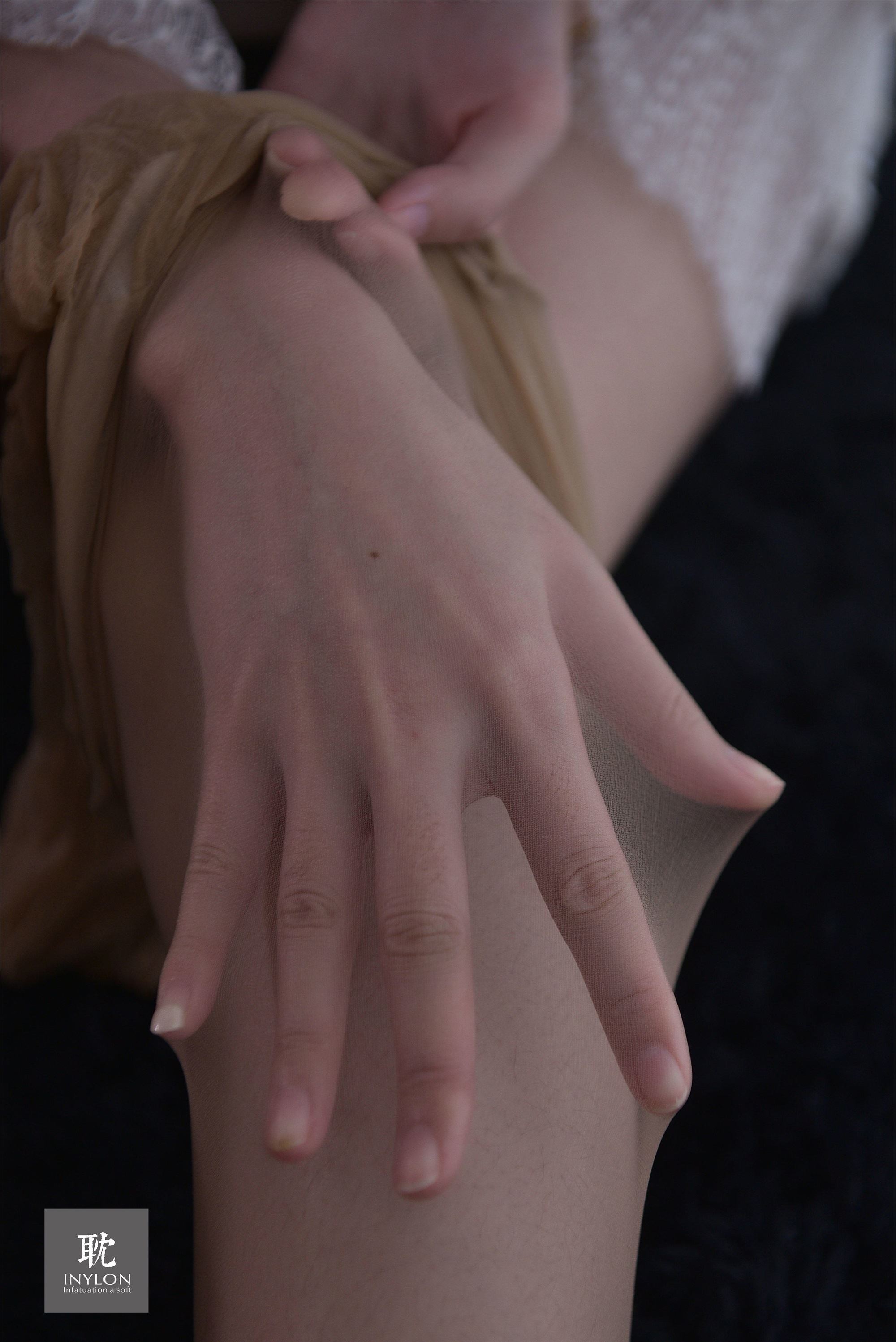 IESS异思趣向《普惠集244》- 模特：阿馨《满屏的长脚趾》